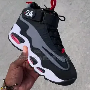 Nike Air Griffey Max 24 | Sizes 40–45 | GH₵480