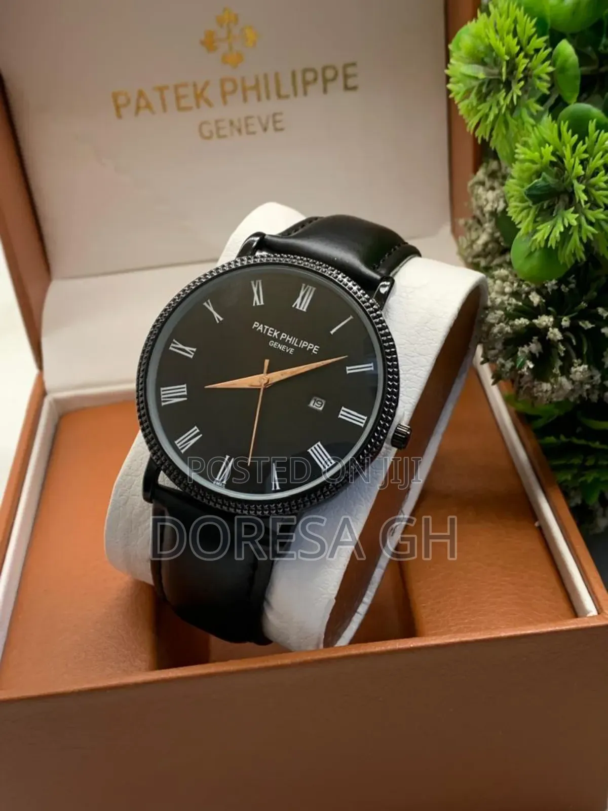 Patek Philippe Geneva Leather Watch for Men | Stylish Men’s Wristwatch