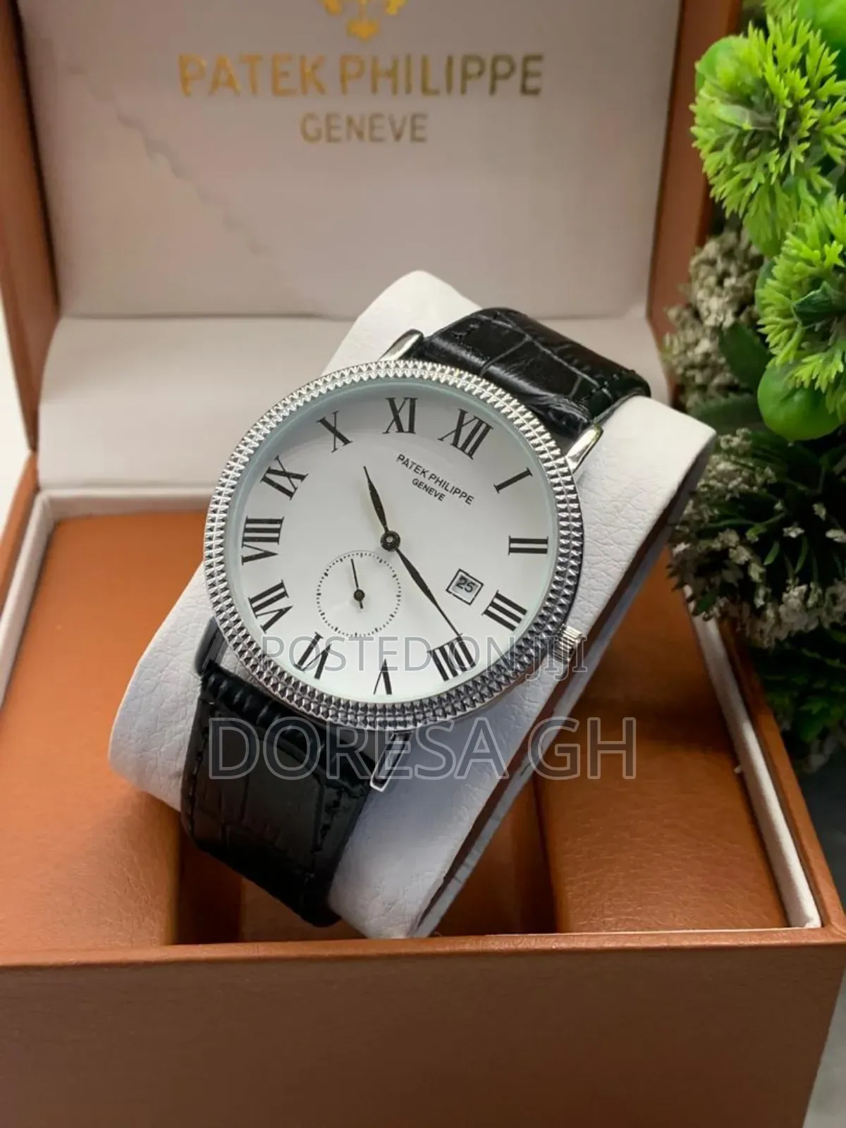 Patek Philippe Geneva Leather Watch for Men | Stylish Men’s Wristwatch