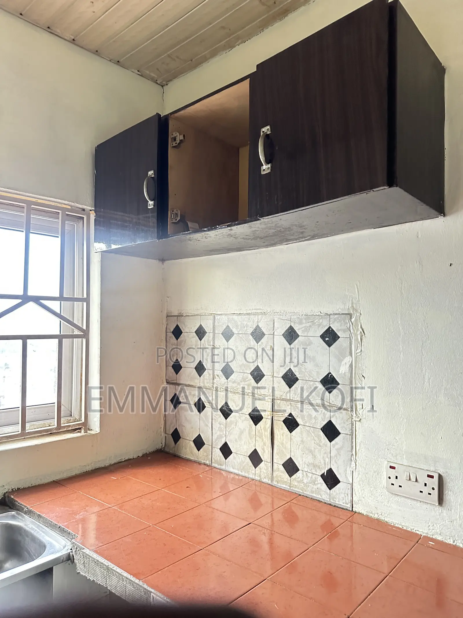 1bdrm Apartment in Genu Property, SSNIT Flats for rent