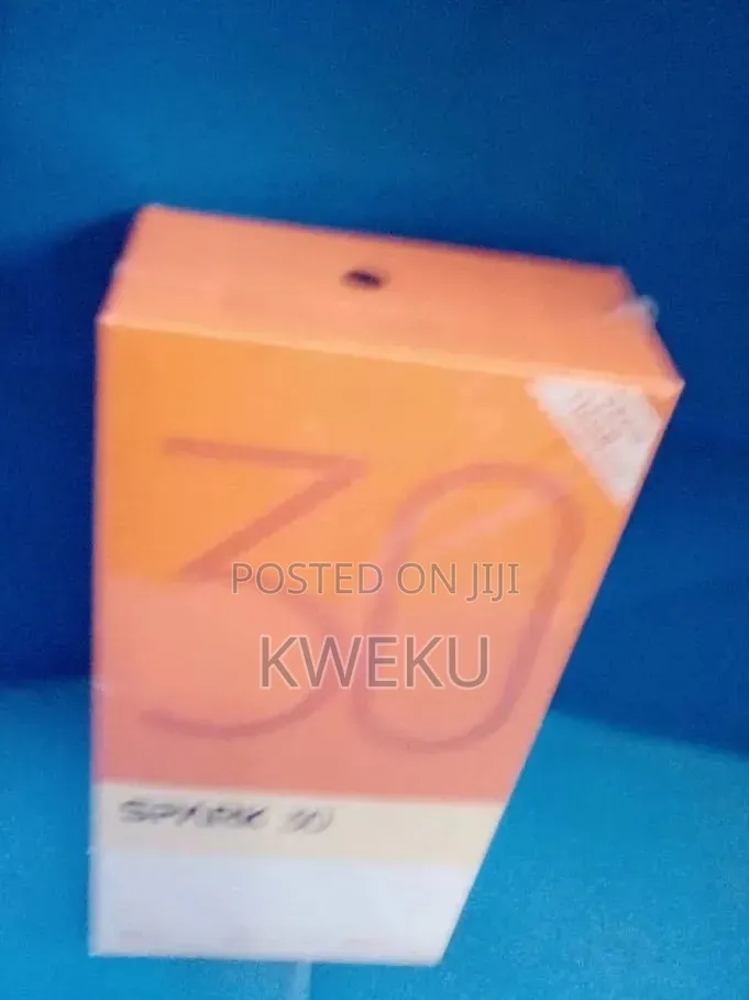 New Tecno Spark 30 256 GB Blue