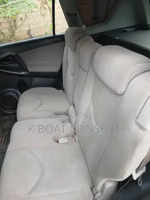 Toyota RAV4 2012 Silver