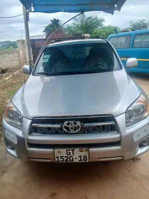 Toyota RAV4 2012 Silver