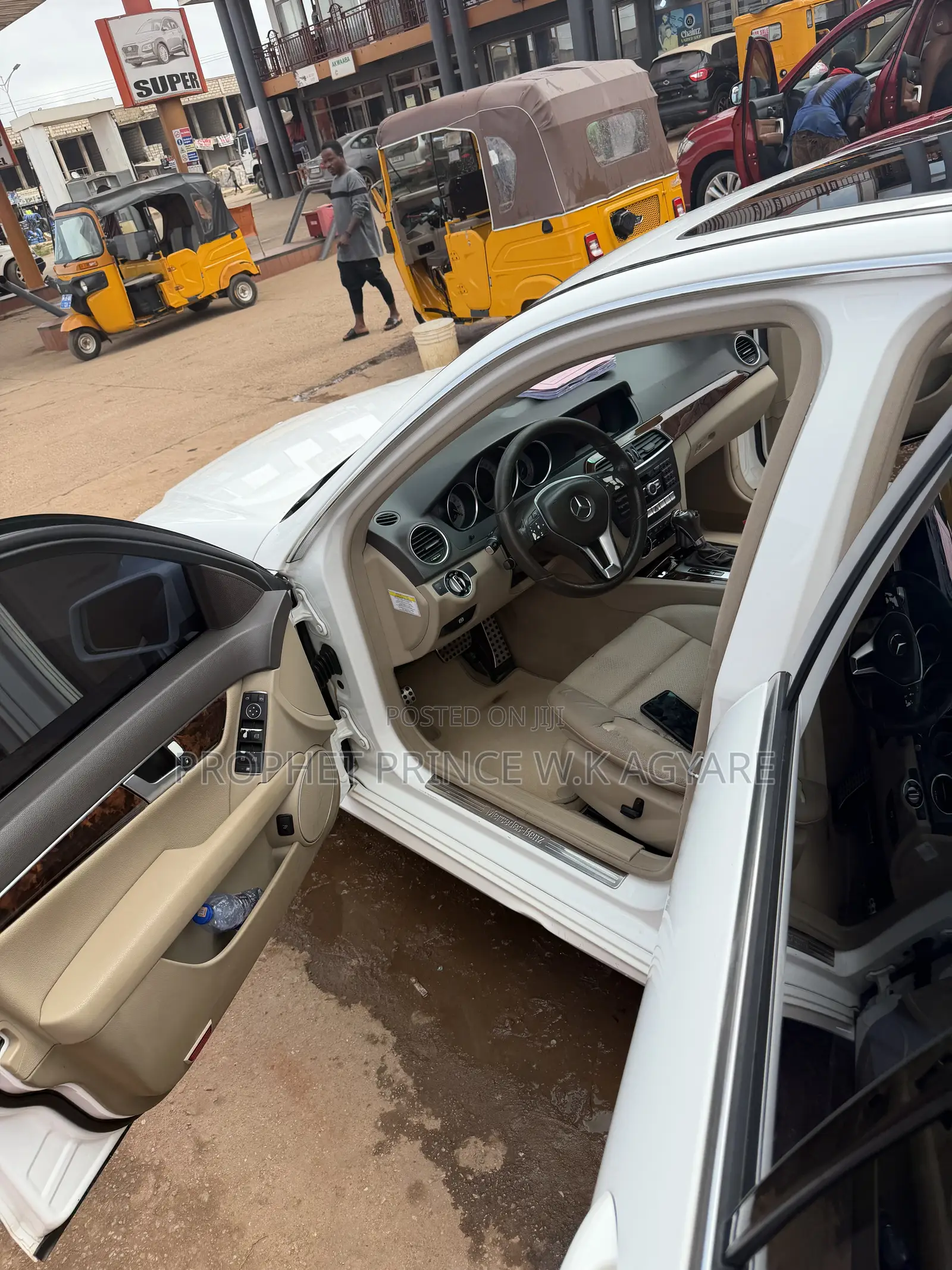 Mercedes-Benz C250 2014 White