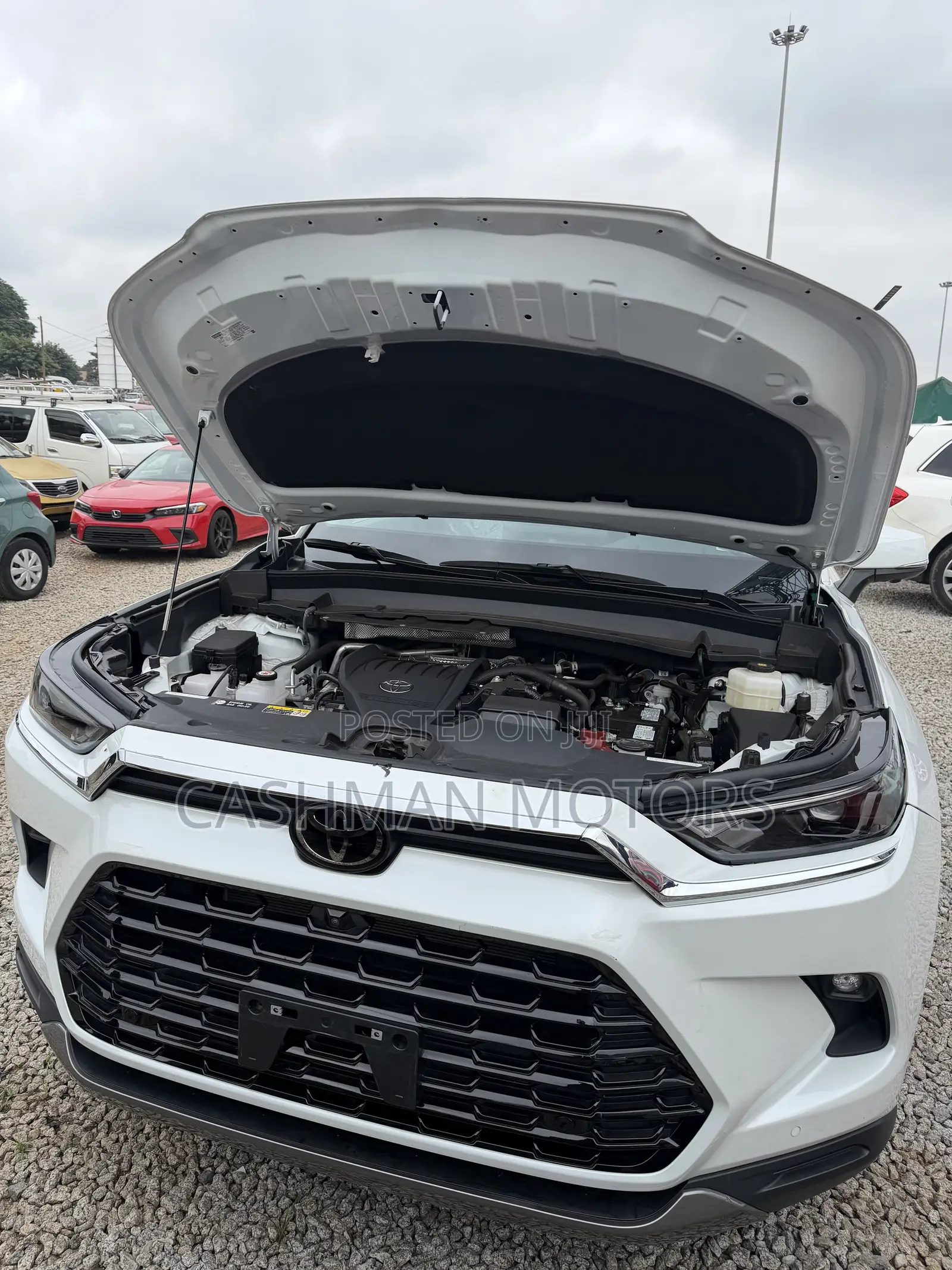 Toyota Grand Highlander Platinum AWD 2024 White
