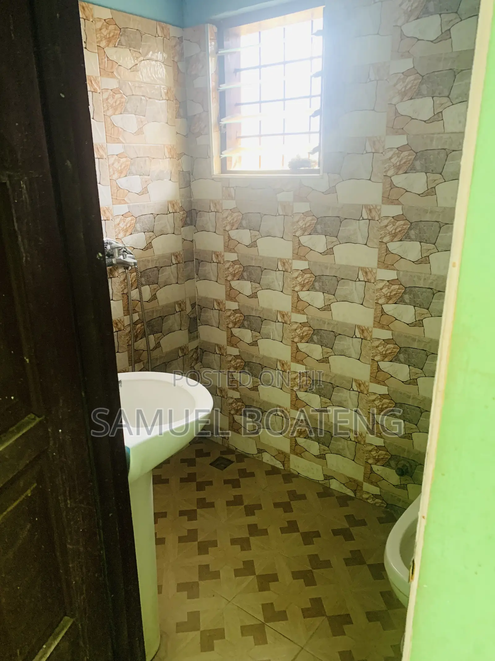 2bdrm Apartment in Mr Kenedy, Amasaman for rent