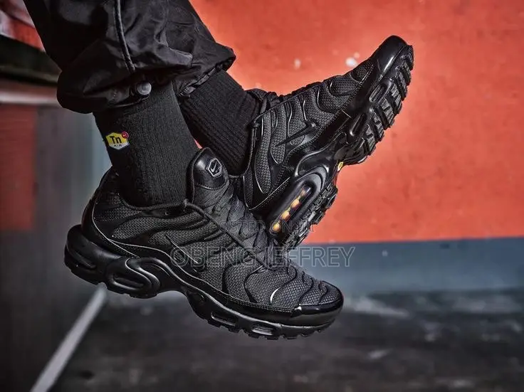 Original Nike TN All Black