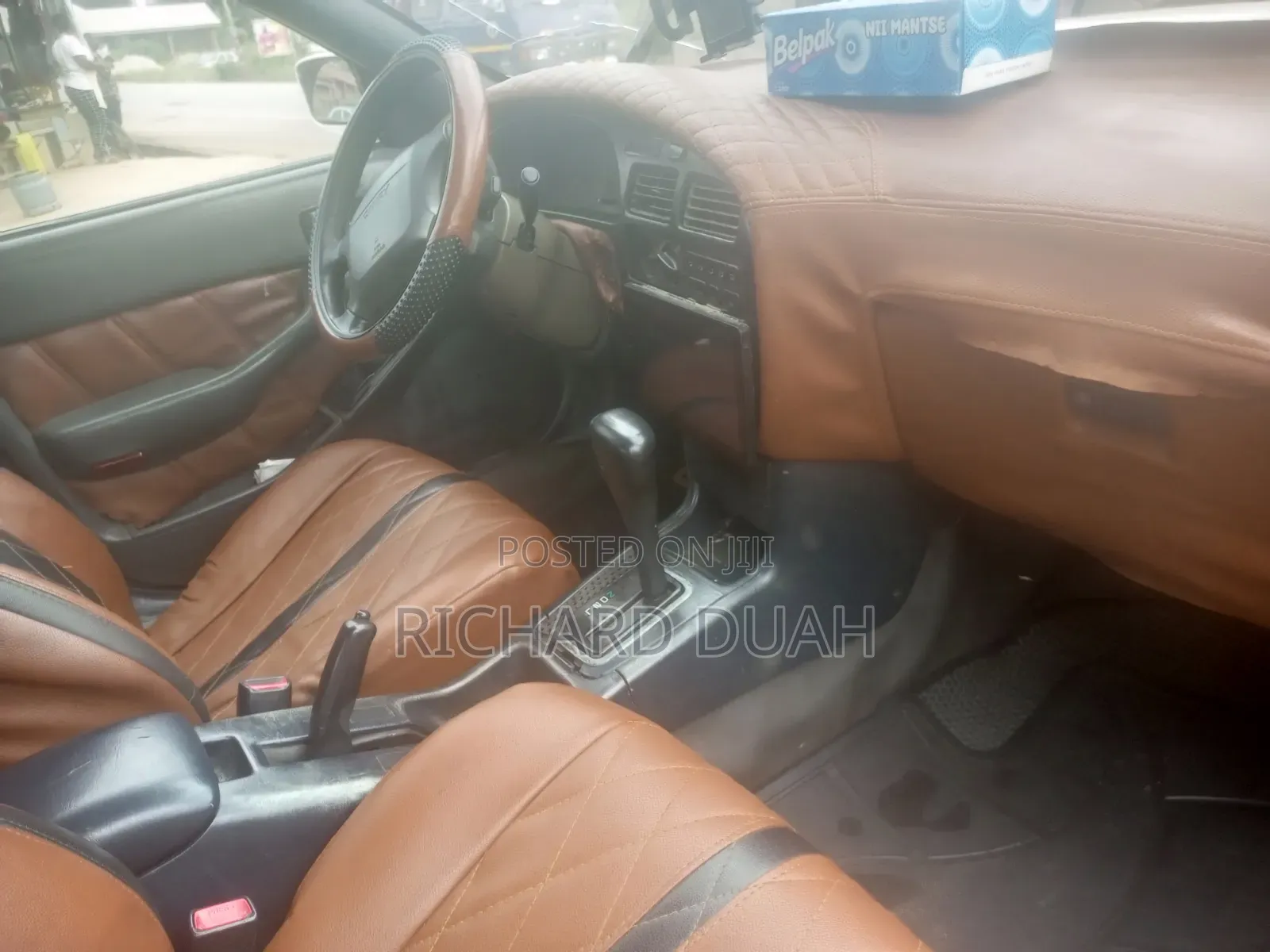 Toyota Camry LE Sedan 1995 White