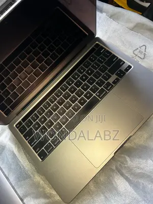 Laptop Apple MacBook Pro 2020 32GB Intel Core i7 SSD 1T