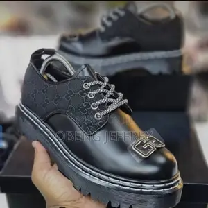 Original Dr Martens Derby Shoe Black in Varieties