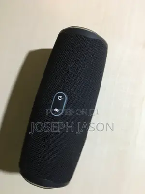 JBL Charge 4