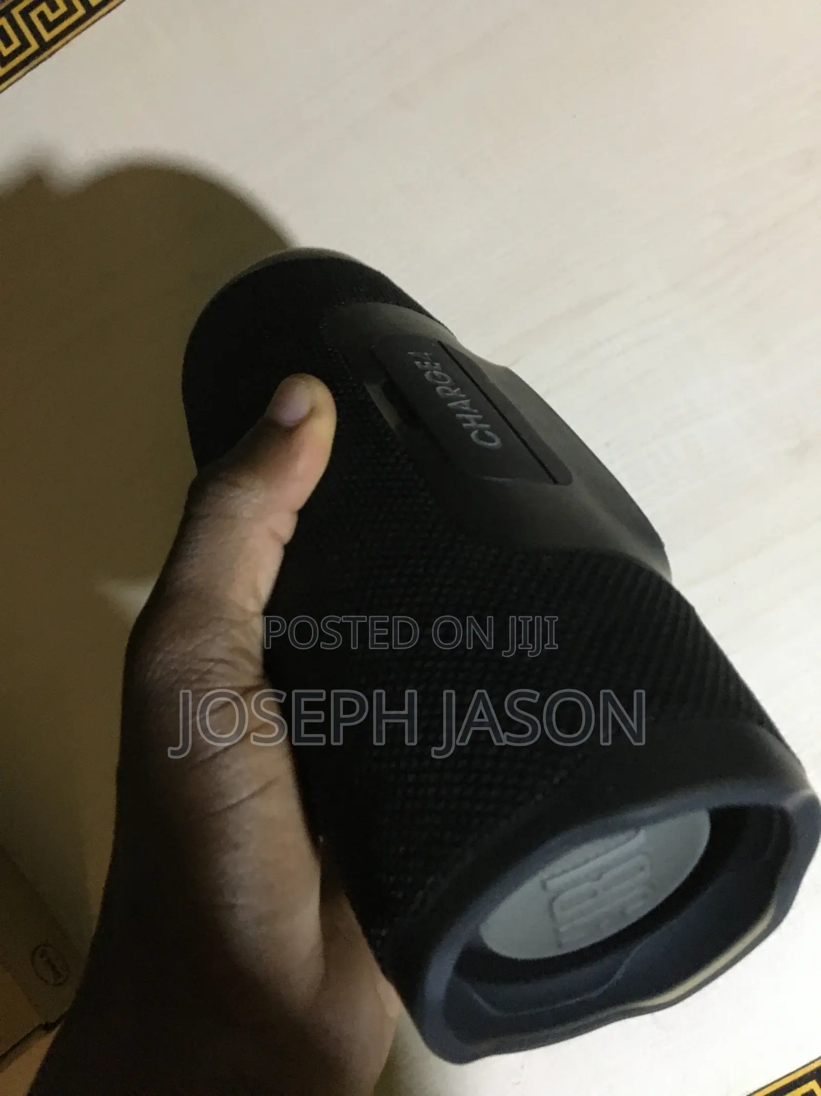 JBL Charge 4