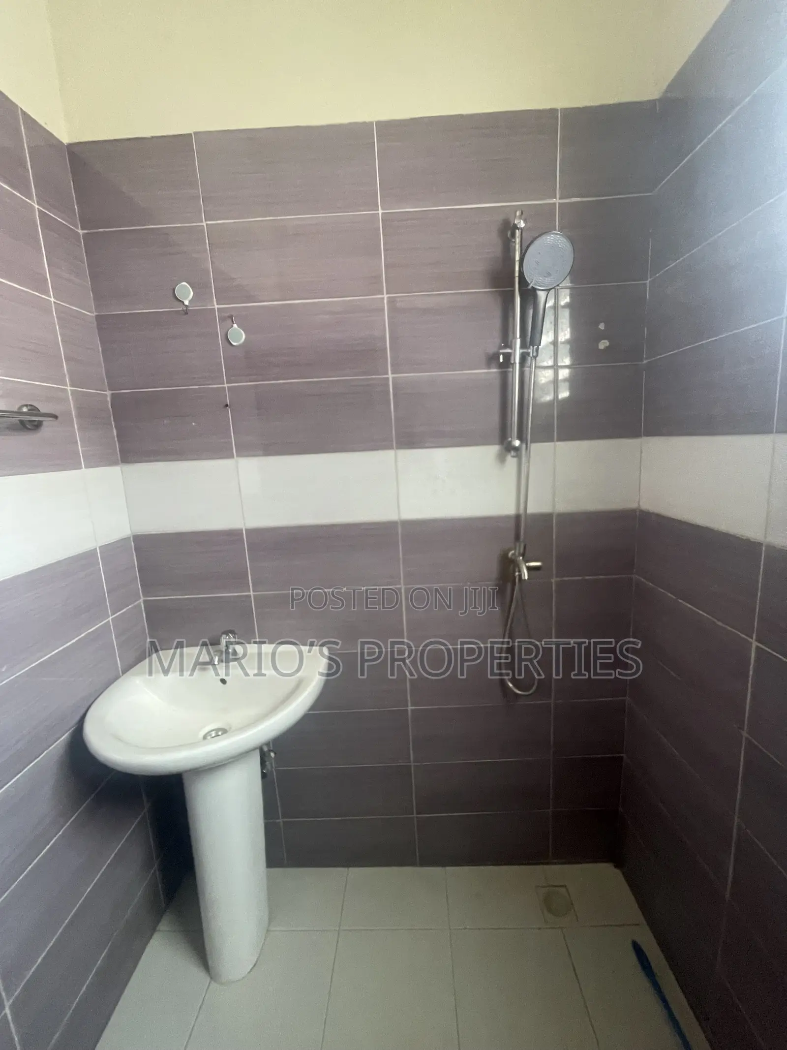 1bdrm Apartment in Mario’S Properties, East Legon for rent