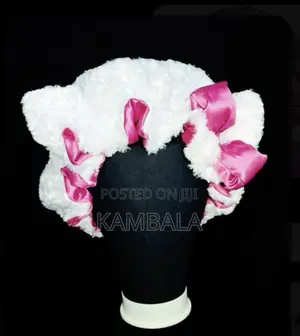 Hello Kitty Bonnet