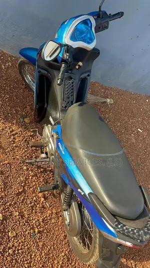 Yamaha 2021 Blue