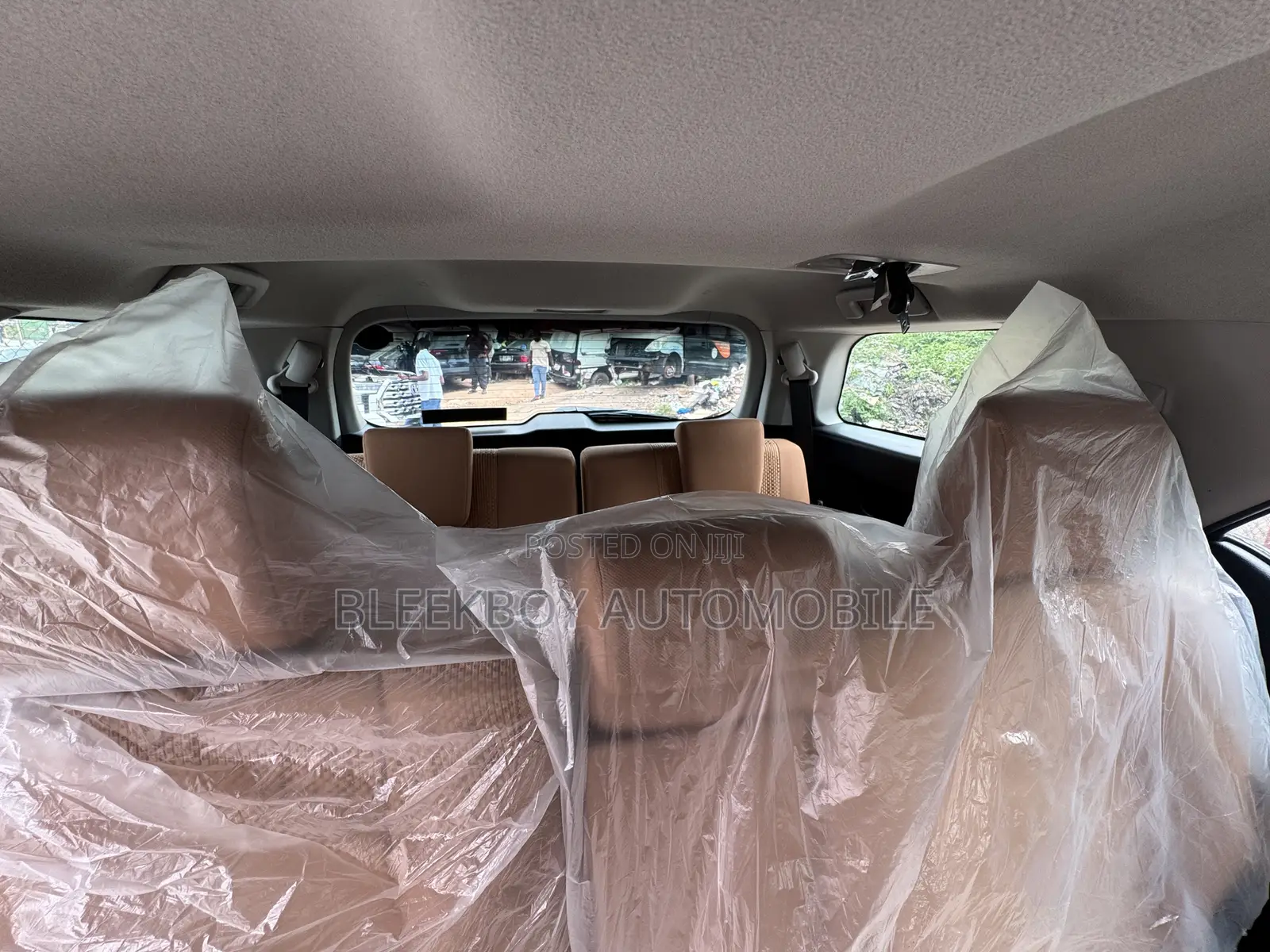 Toyota Fortuner 2.7 AWD 2019 White