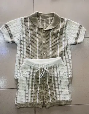 Knitted 2 Piece Set for a Boy
