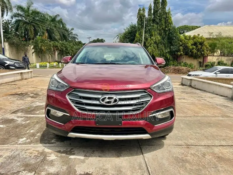 Hyundai Santa Fe – Spacious Comfort Premium Performance for Rent