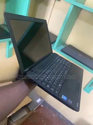 Laptop Toshiba Satellite C50 8GB Intel HDD 500GB