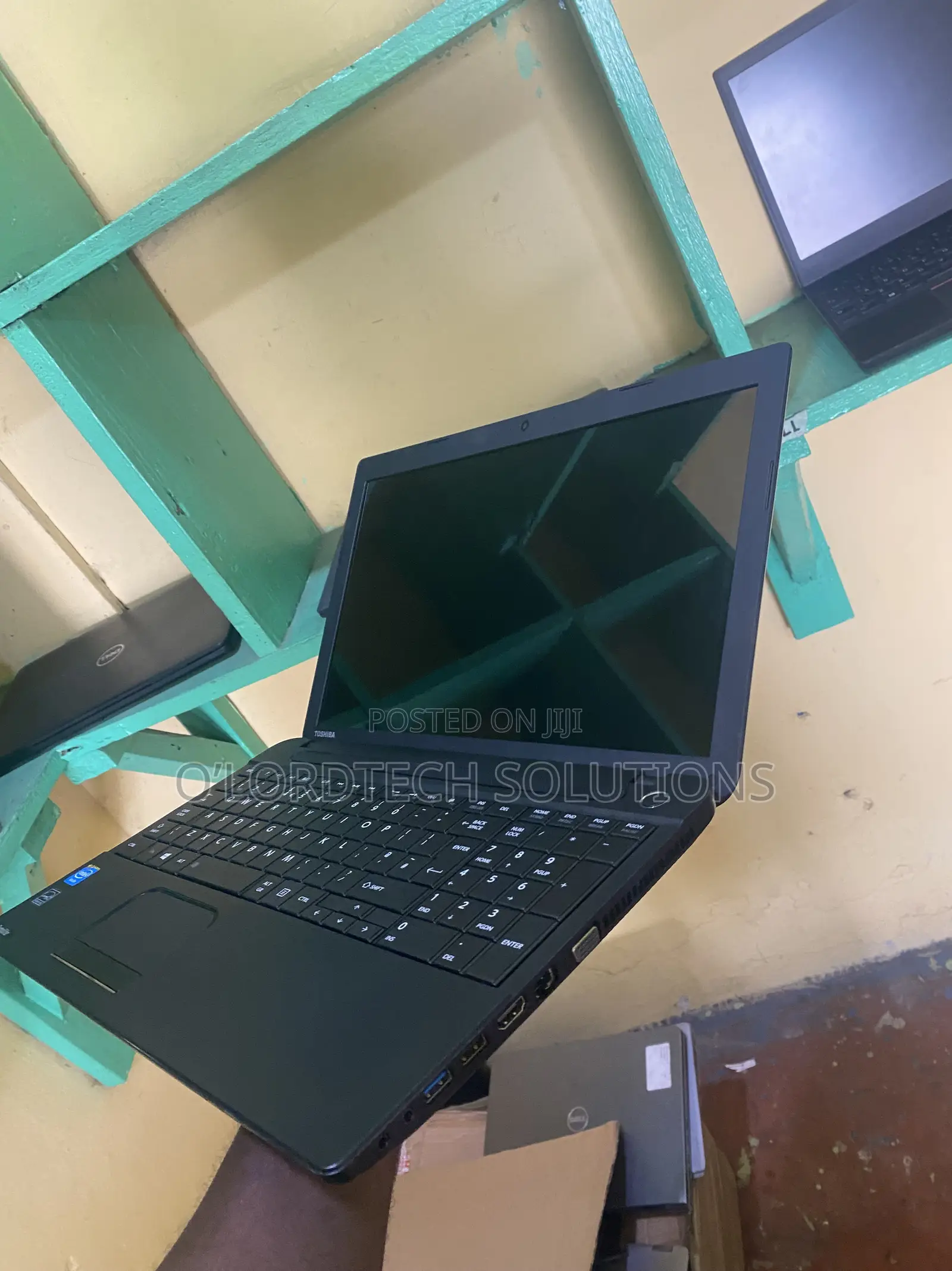 Laptop Toshiba Satellite C50 8GB Intel HDD 500GB