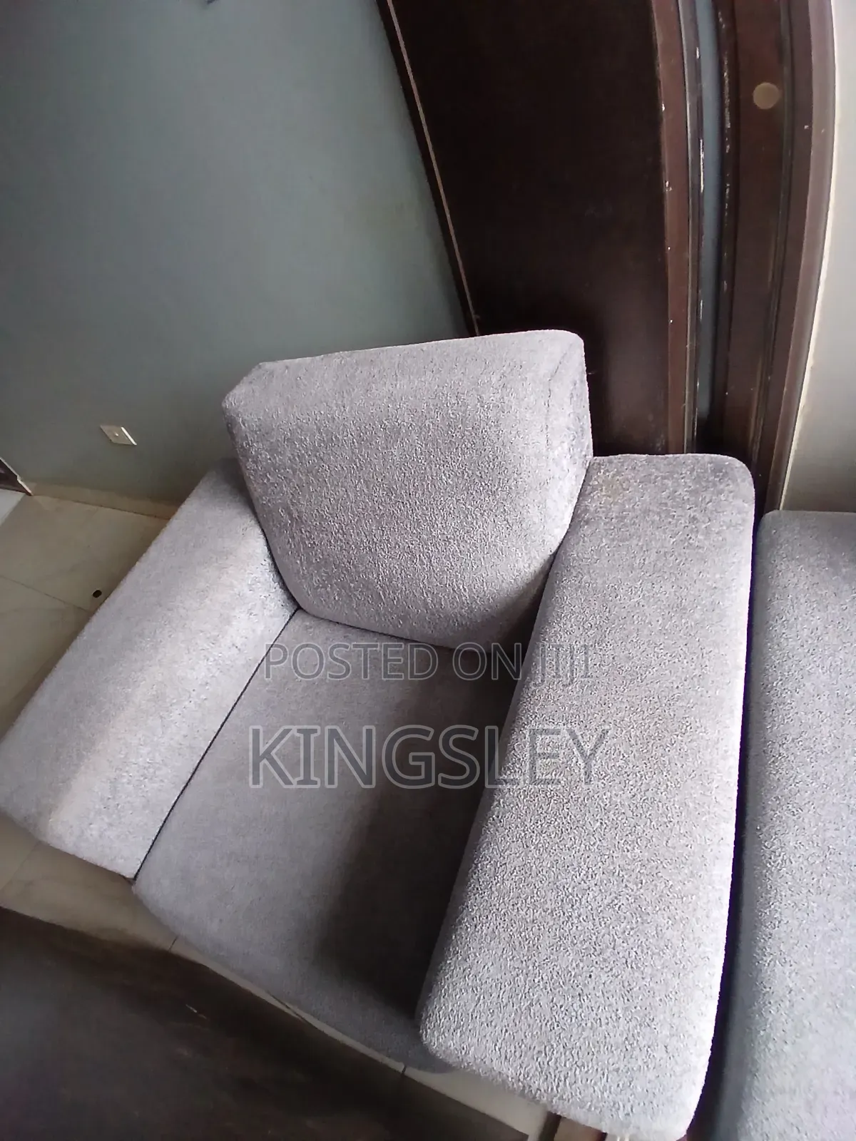 Furnitures