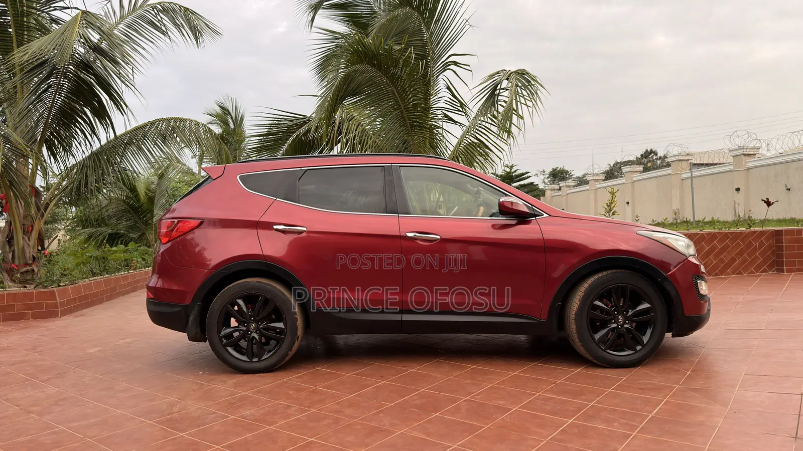 Hyundai Santa Fe 2014 Red