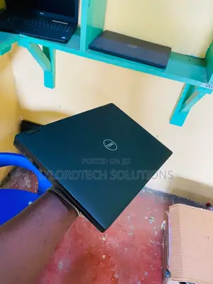 Laptop Dell Latitude 7390 2-in-1 16GB Intel Core i7 SSD 256GB