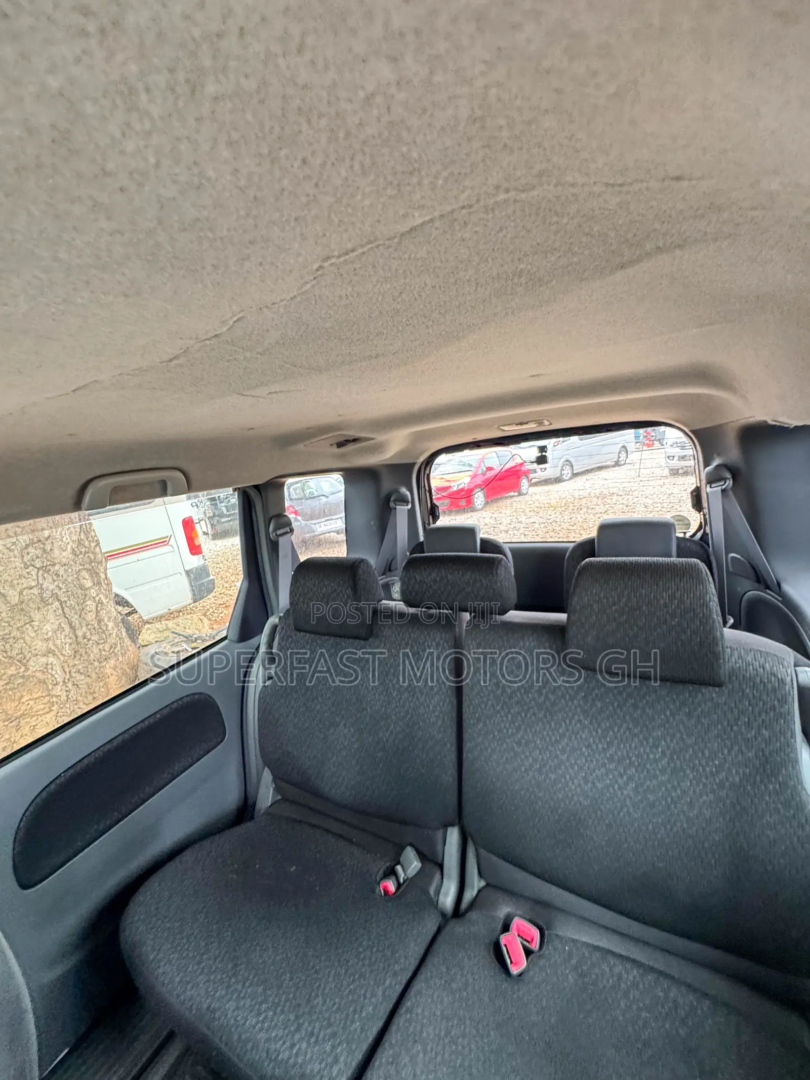 Toyota Sienta 1.5 AWD 2012 Black