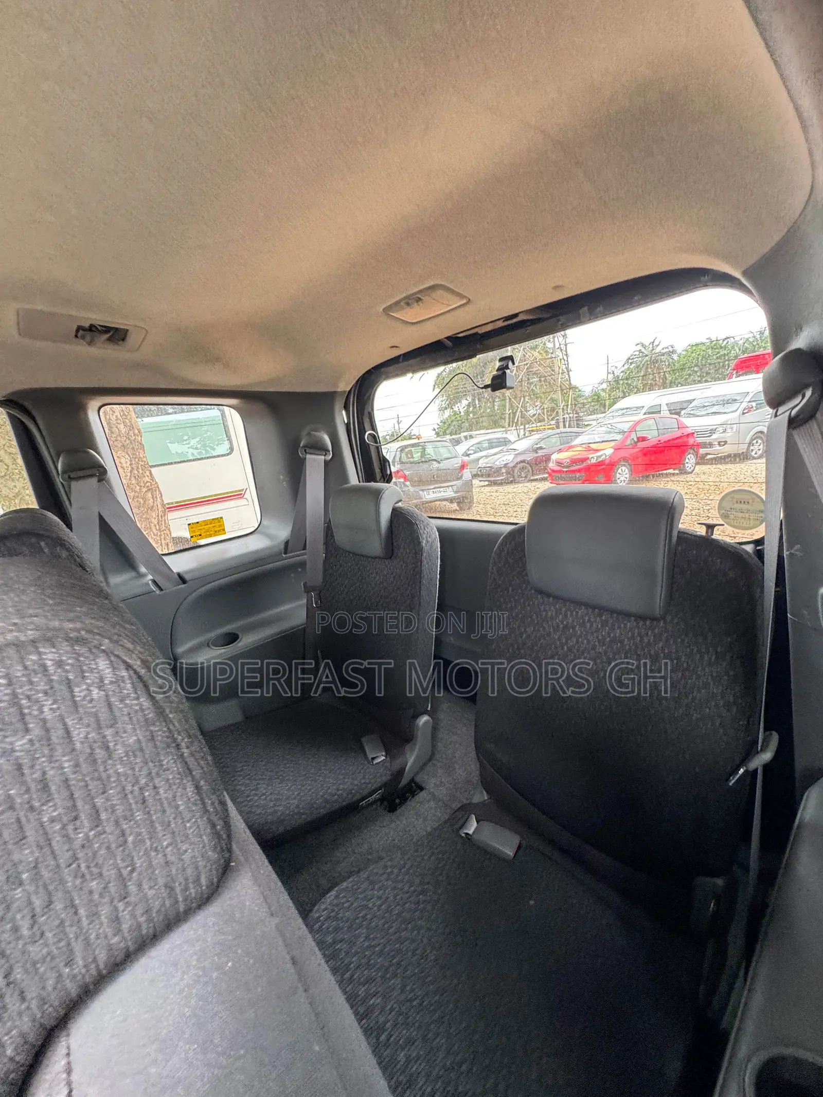 Toyota Sienta 1.5 AWD 2012 Black