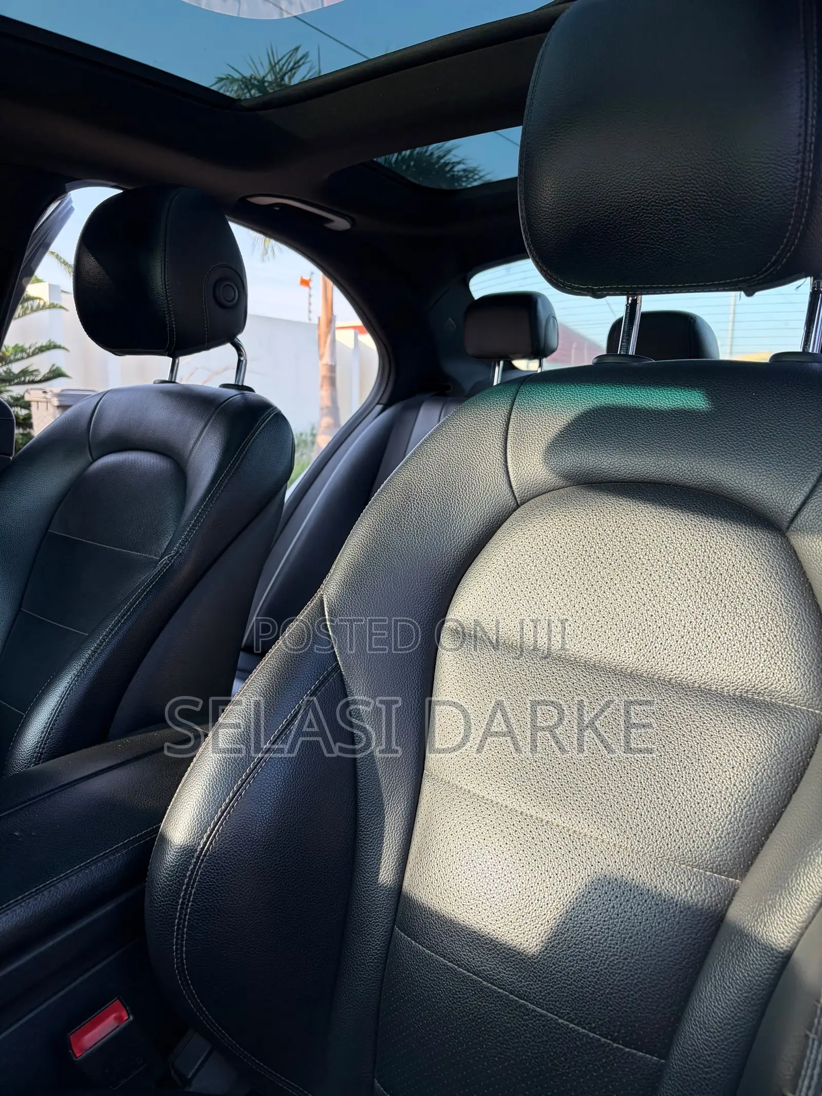 Mercedes-Benz C300 Luxury 4Matic Sedan AWD (2.0L 4cyl 7A) 2016 White