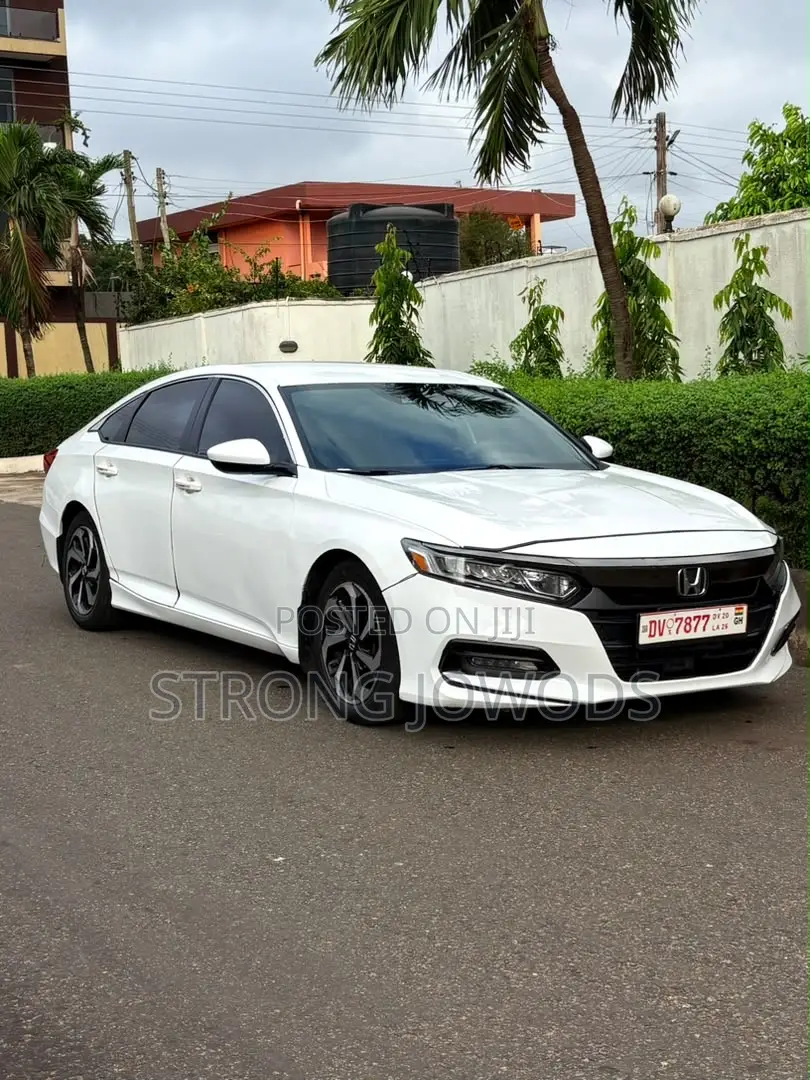 Honda Accord Sport 2018 White