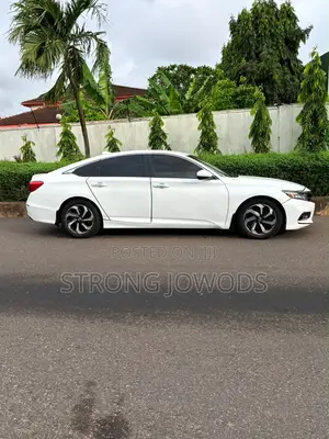 Honda Accord Sport 2018 White