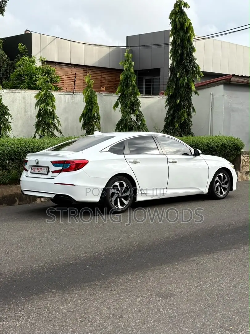 Honda Accord Sport 2018 White