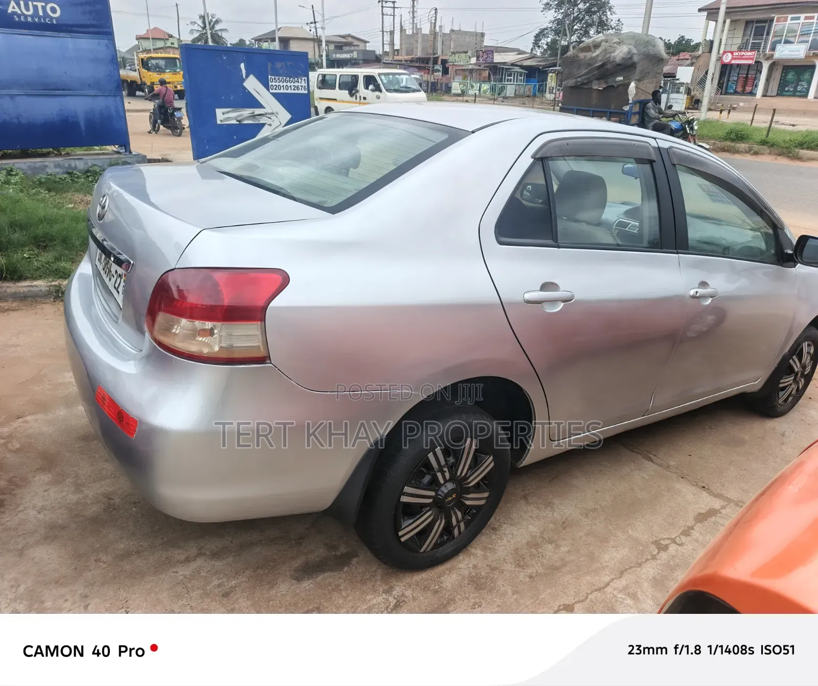 Toyota Belta 2010 Silver