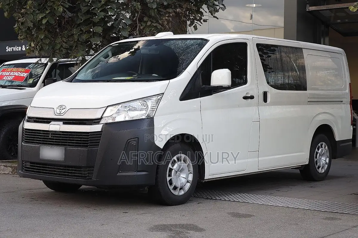 Toyota Hiace Van – Spacious Transport Reliable Performance for Rent