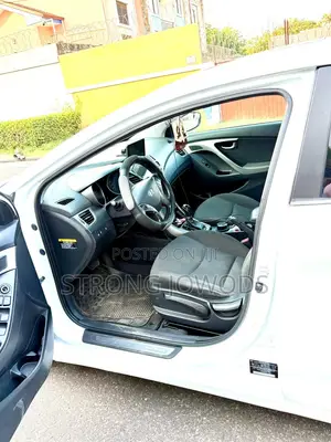 Hyundai Elantra Limited PZEV 4dr Sedan (1.8L 4cyl 6A) 2015 White