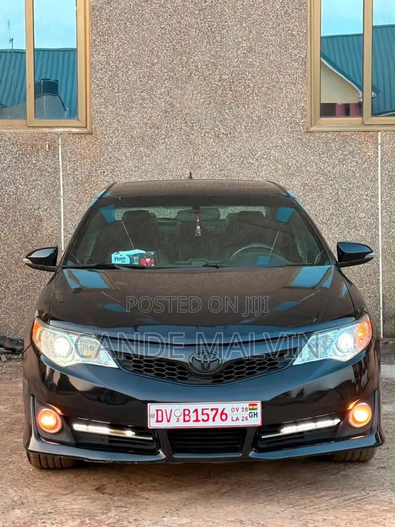 Toyota Camry 2014 Black