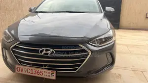 Hyundai Elantra Value Edition Sedan FWD (2.0L 4cyl 6A) 2017 Gray