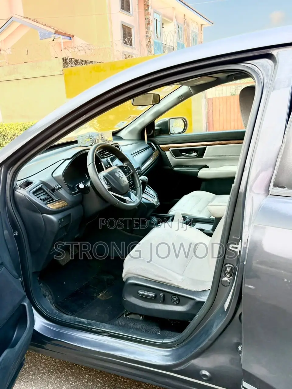 Honda CR-V Touring AWD 2018 Gray