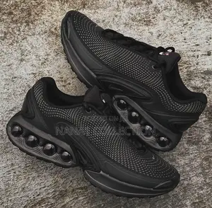 Nike Air Max DN “All Black” Sneakers