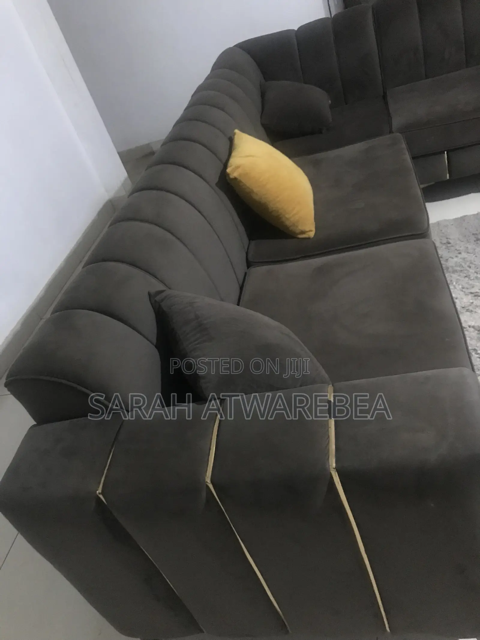 Neat Foreign Sofa
