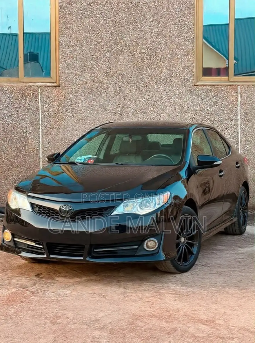 Toyota Camry 2014 Black
