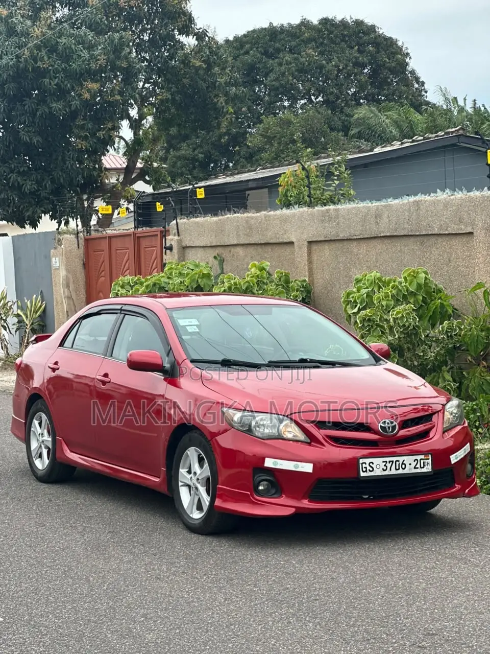 Toyota Corolla S 4dr Sedan (1.8L 4cyl 4A) 2013 Red