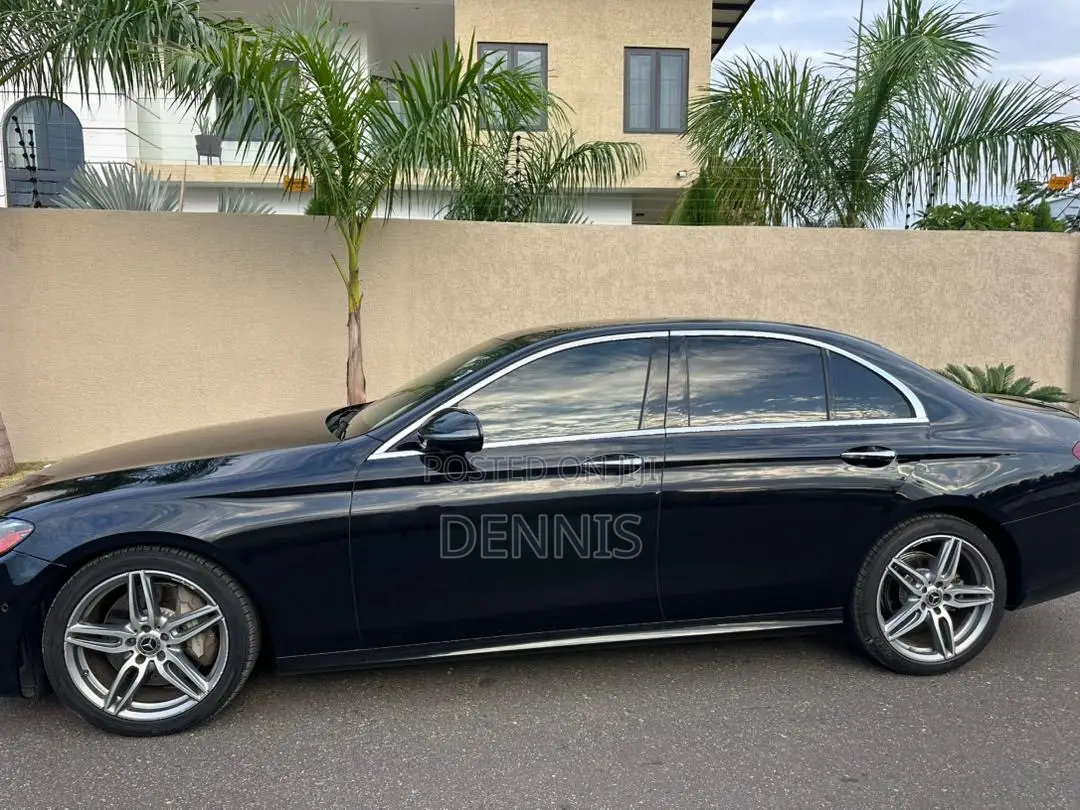 Mercedes-Benz E300 2019 Black