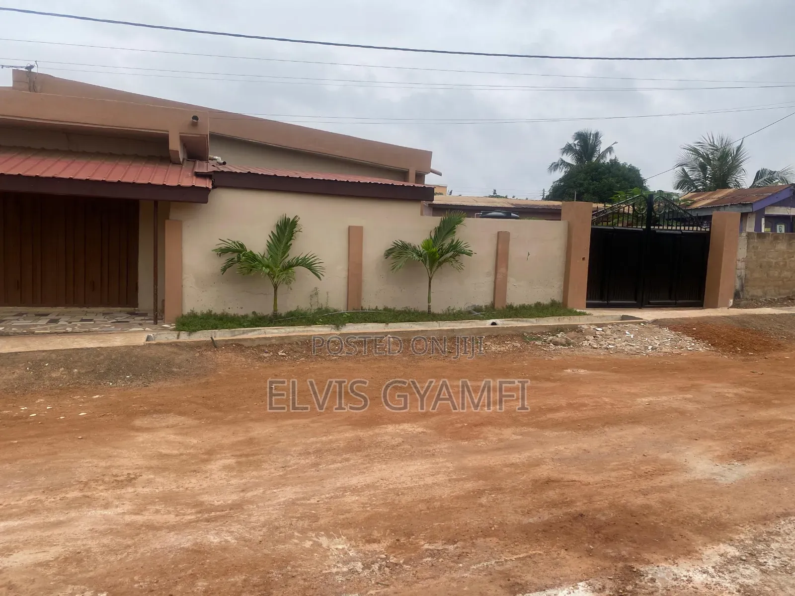 2bdrm House in Housing Down for rent