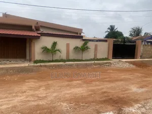 2bdrm House in Housing Down for rent
