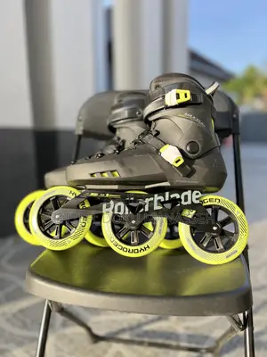 Adults Inline Skate