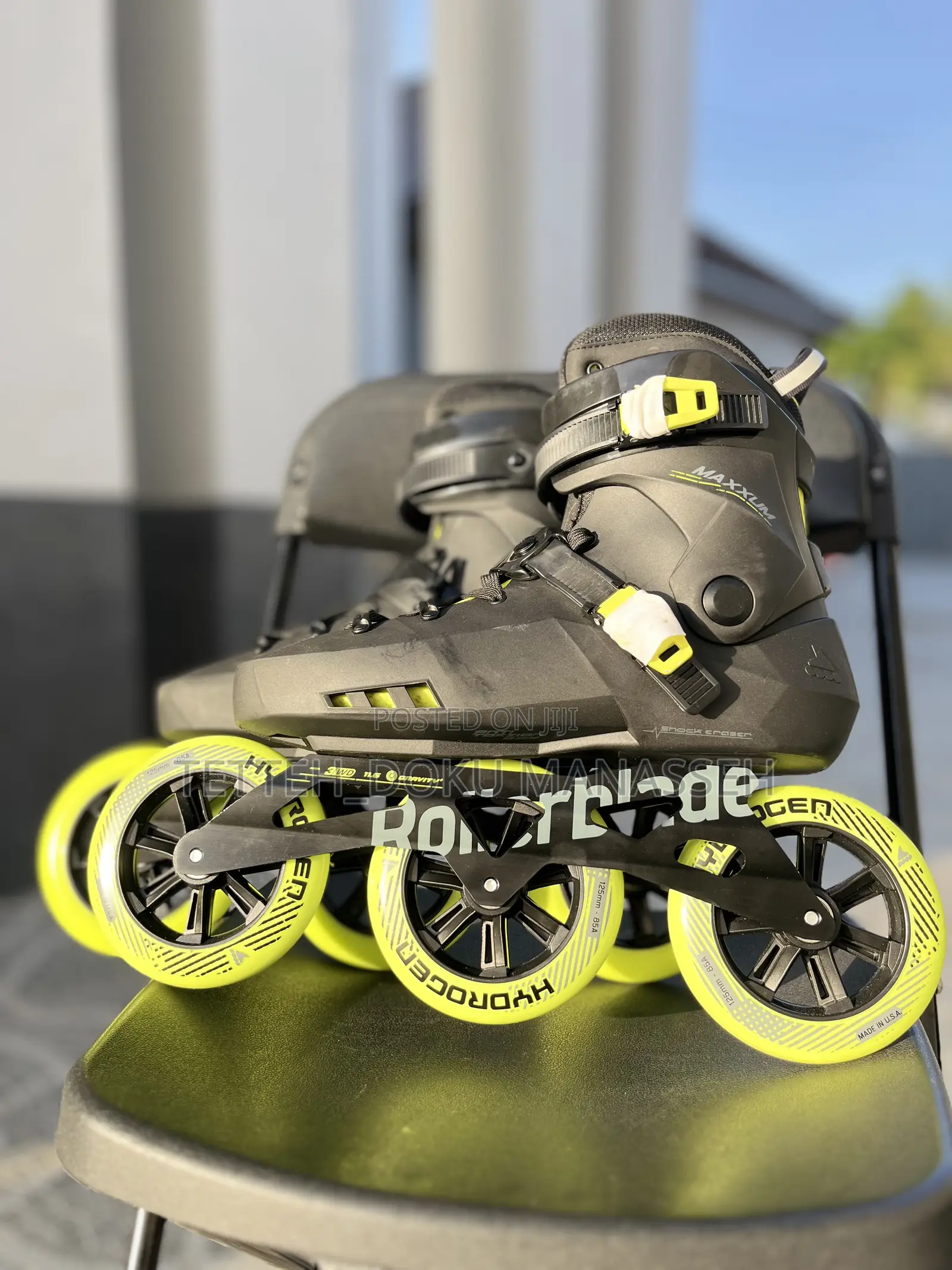 Adults Inline Skate