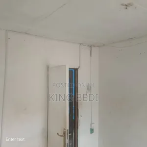1bdrm House in King'S Properties, Madina for rent