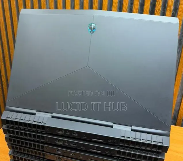 Laptop Alienware 17 R5 16GB Intel Core i7 SSD 512GB